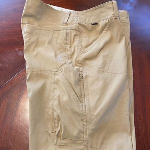 Men’s Kuhl pants
